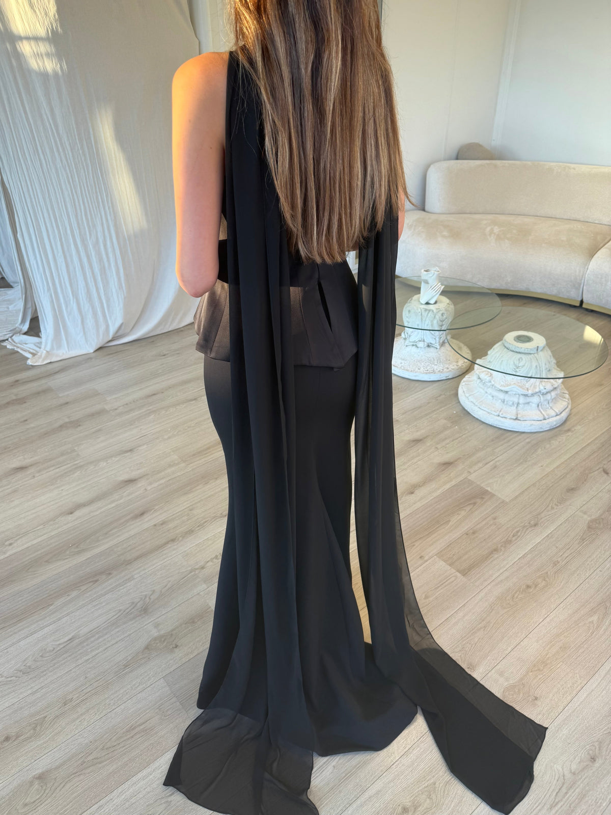 The Olivia dress black
