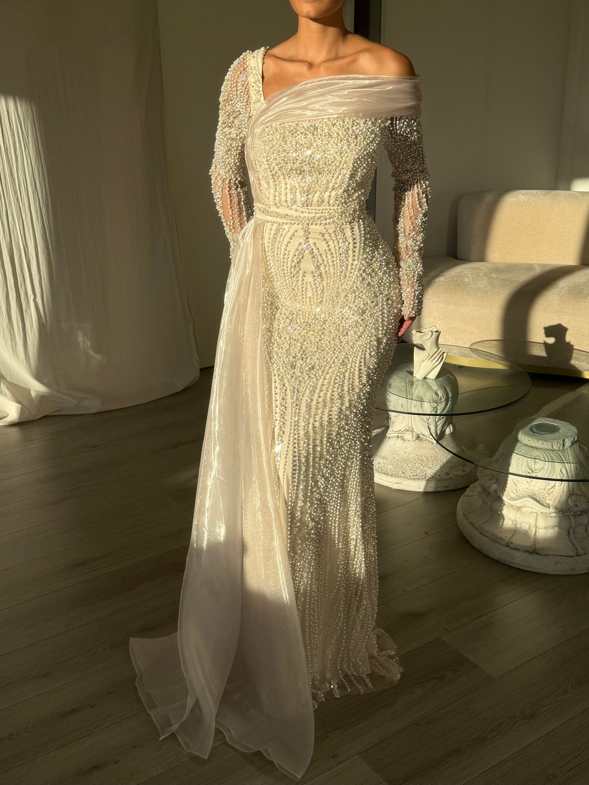The Lora dress beige