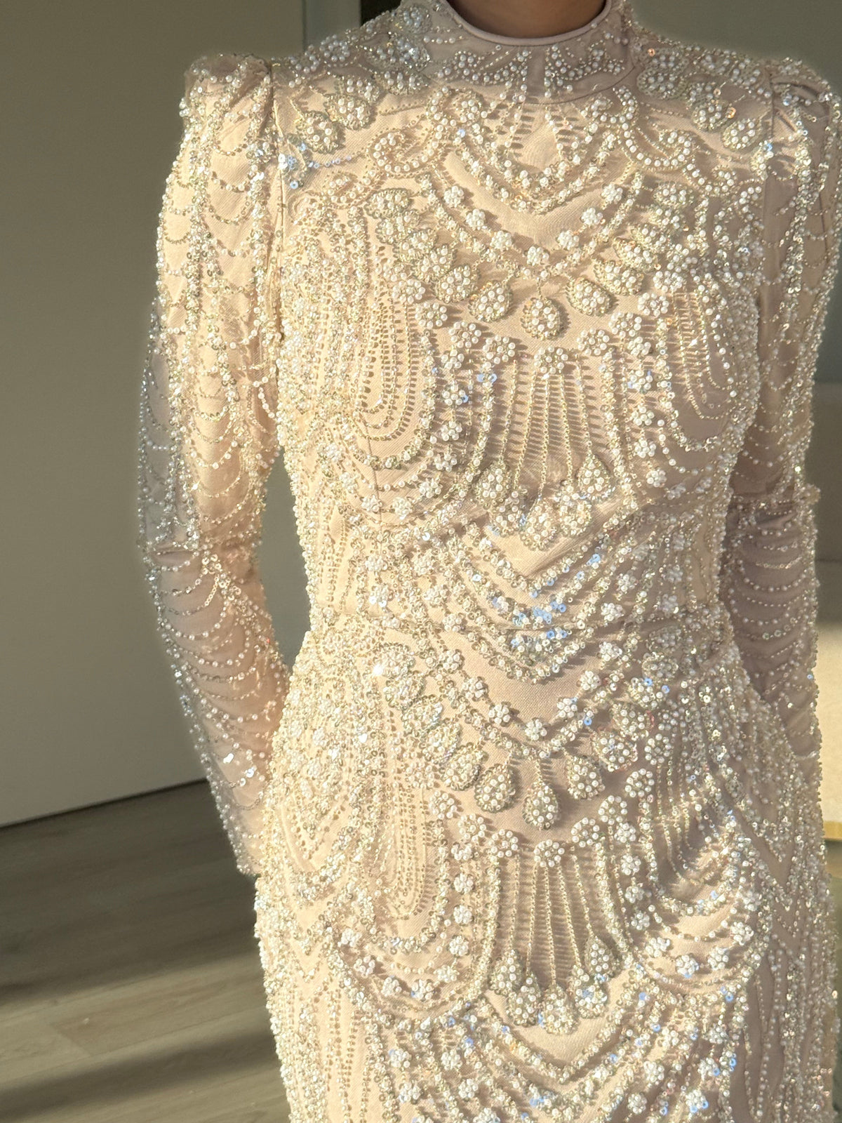 The Berla dress beige