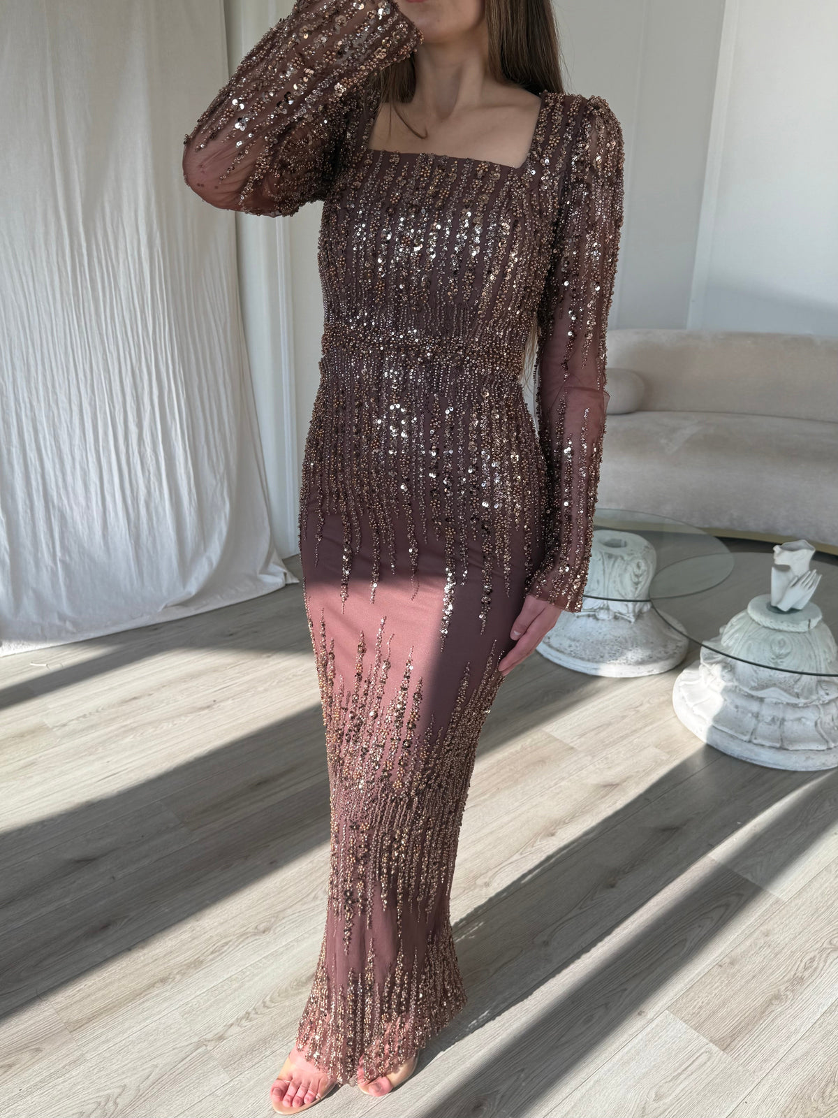 The Mirsu dress brown