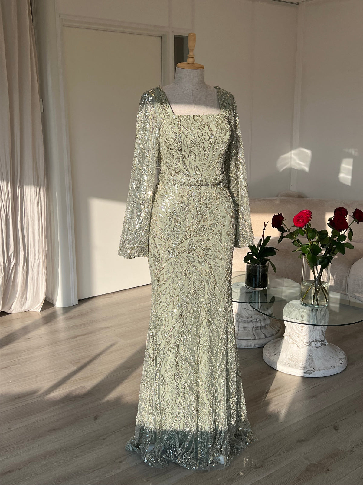 The Nehir dress green