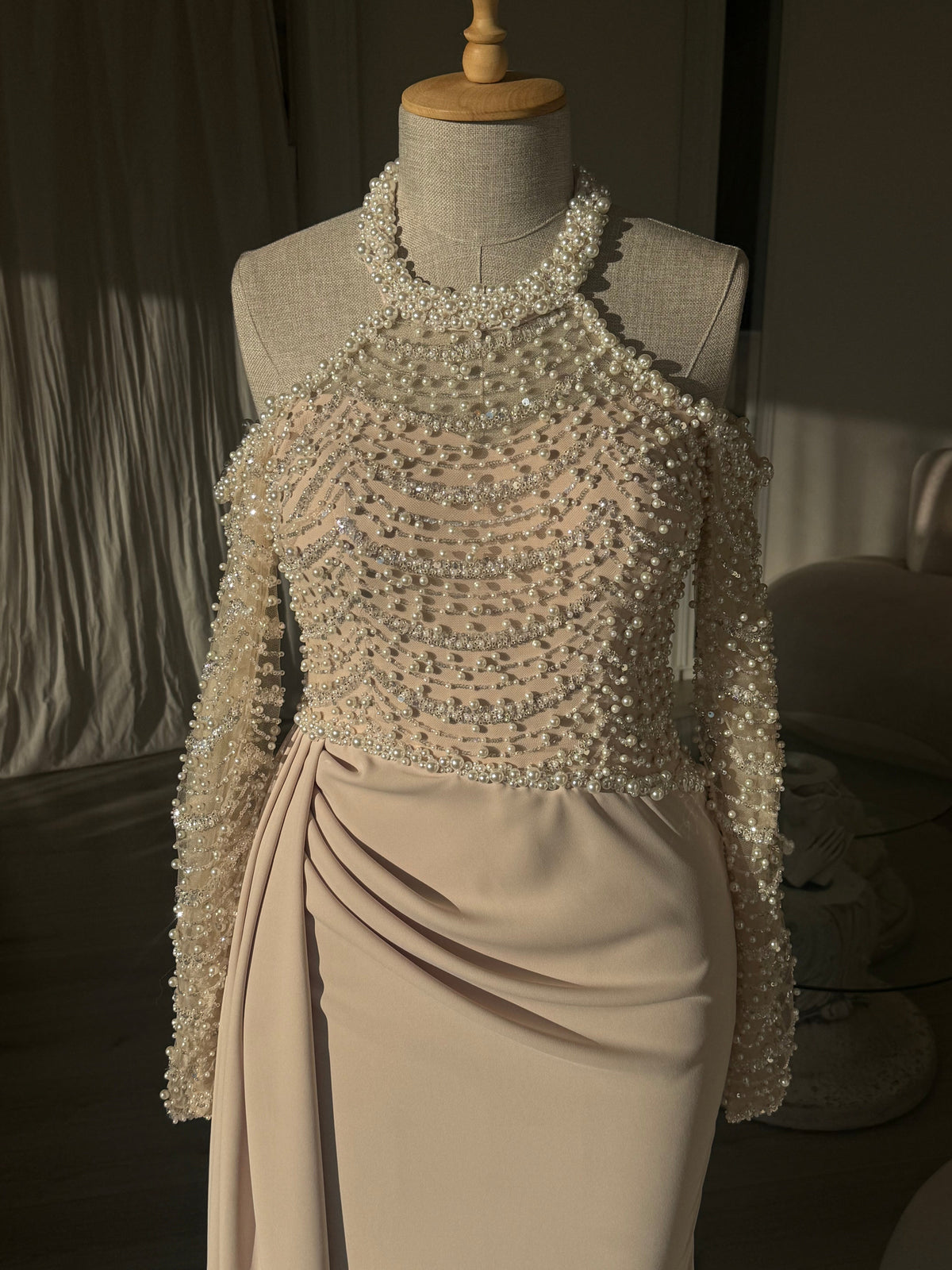 The Pearla dress beige
