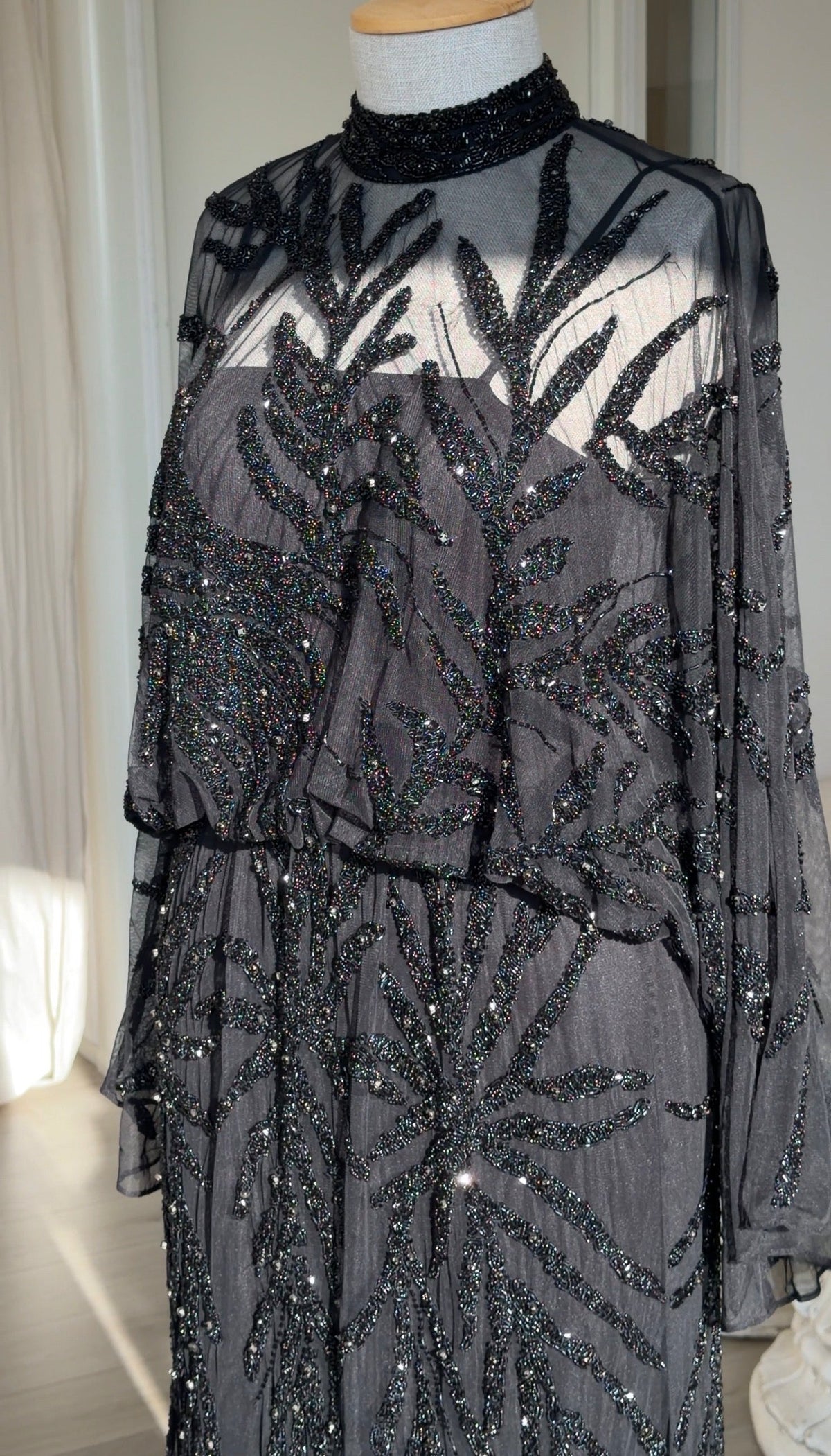 The Hamda dress black