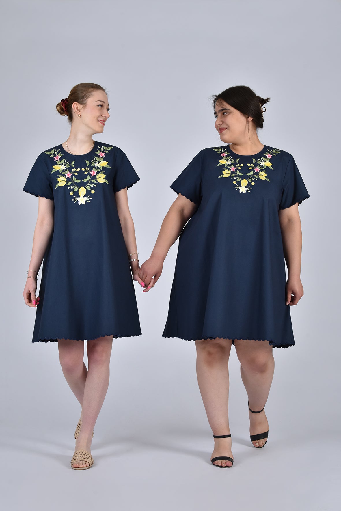 LILLY DRESS